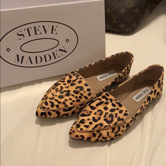 Steve Madden Shoes - Steve Madden loafers/flats